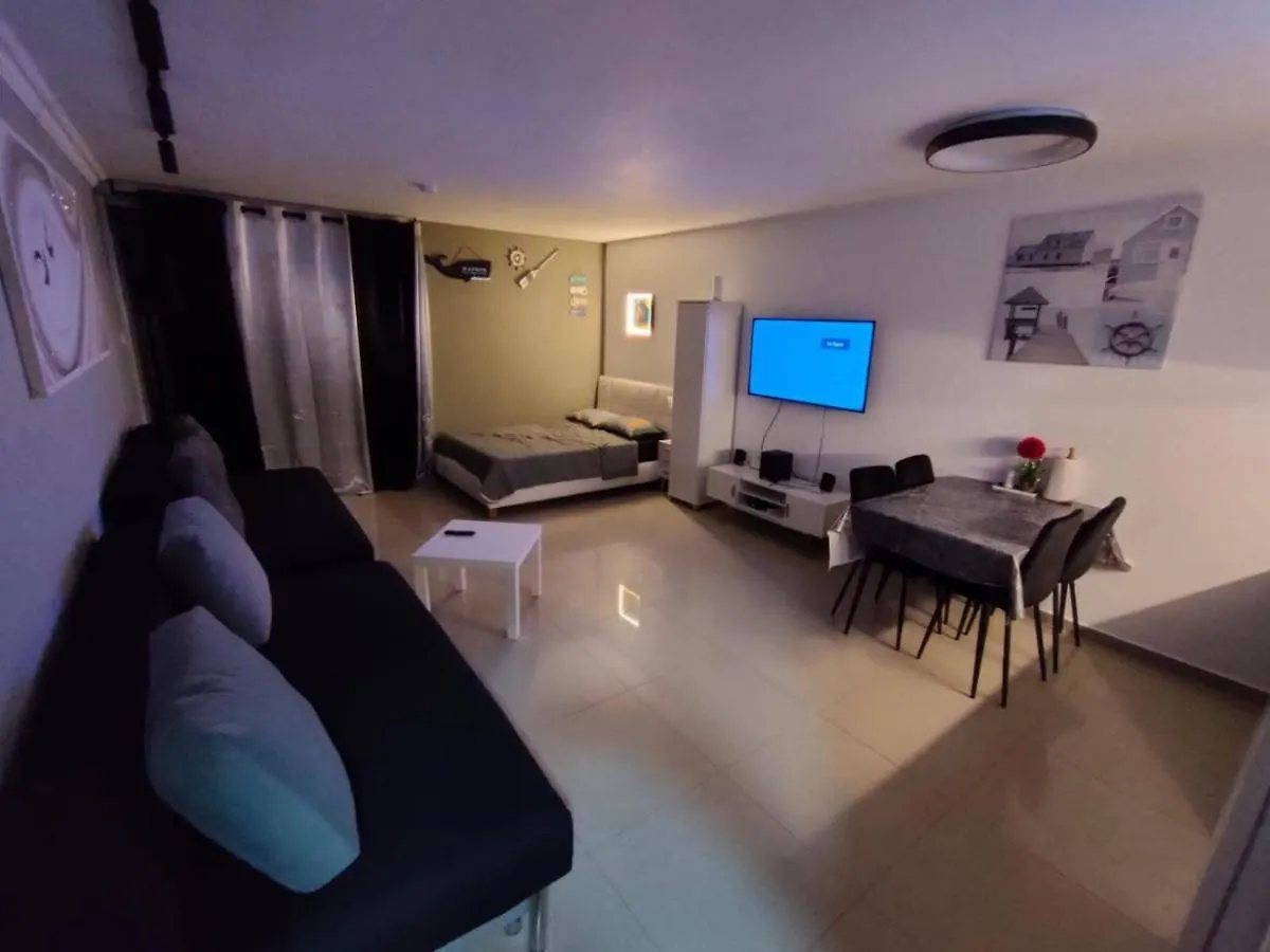 Apartment דירות נופש וג'קוזי באילת - אילן Vip