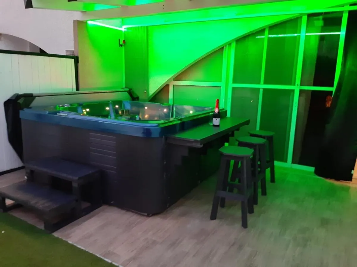 Apartment דירות נופש וג'קוזי באילת - אילן Vip Israel